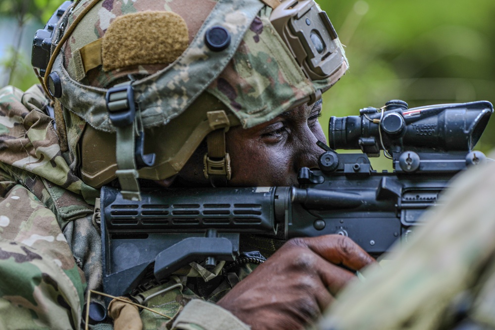 Military Police React to Simulated Ambush at Saber Junction 25