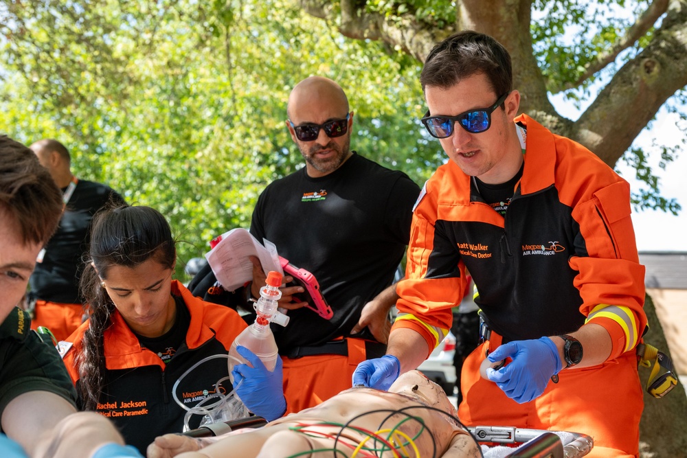 RAF Alconbury/Molesworth firefighters team up with UK paramedics for joint training