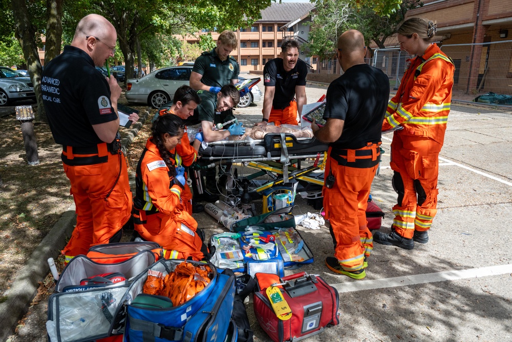 RAF Alconbury/Molesworth firefighters team up with UK paramedics for joint training