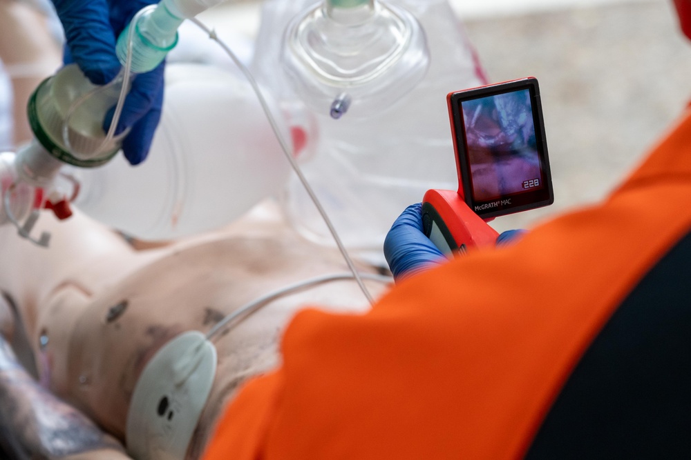 RAF Alconbury/Molesworth firefighters team up with UK paramedics for joint training