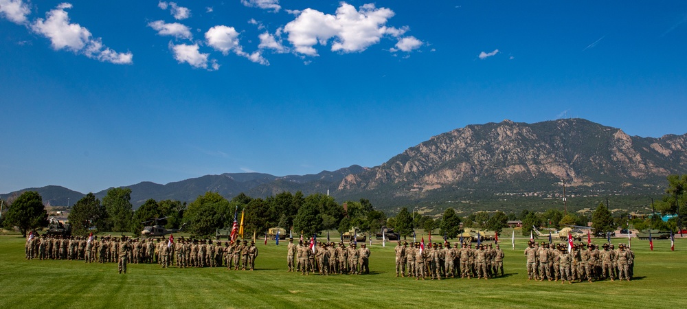 6th Air Cavalry Squadron, 17th Cavalry Regiment Battalion Change of Responsibility Ceremony