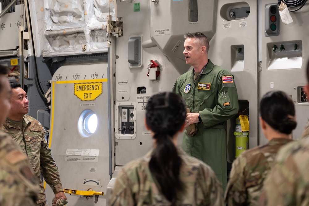 48th APS receives training on engine running onload/offload