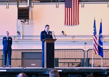 Couitt assumes command of of 42nd APS