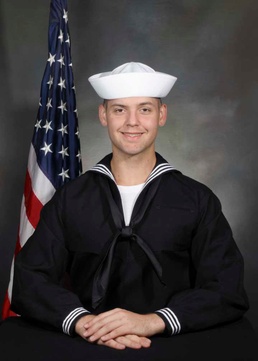 Lane Earns Military Excellence Award at Recruit Training Command