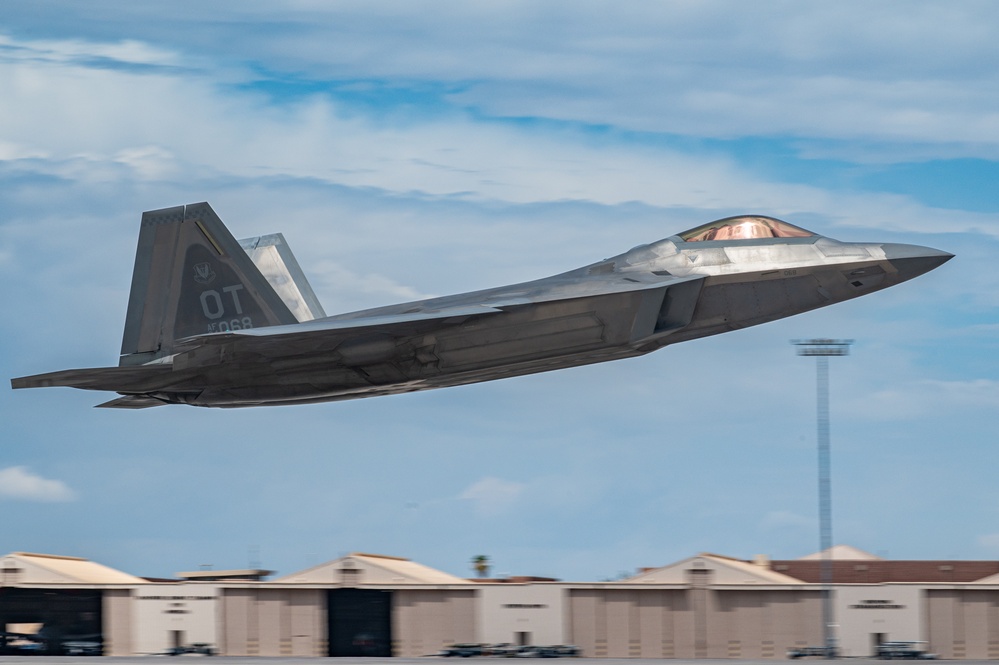 Nellis take offs and landings Aug 26, 2025