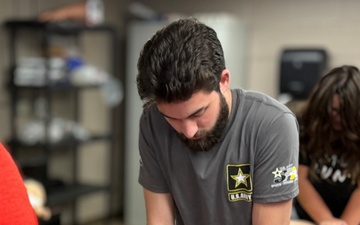 Munson Army Health Center provides AED/CPR training on Fort Leavenworth