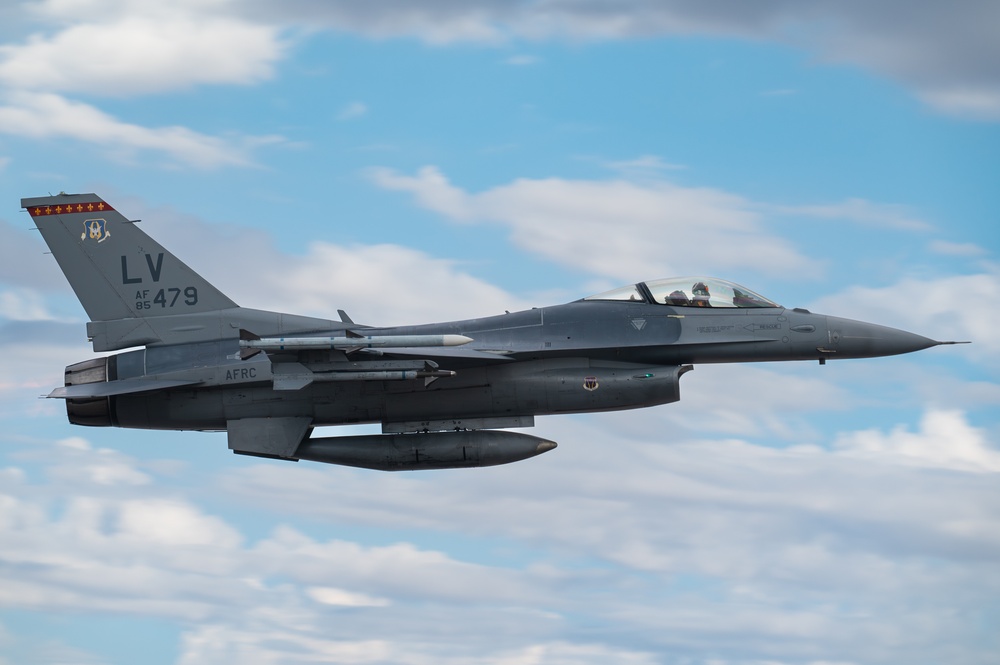 Nellis take offs and landings Sep 4, 2025