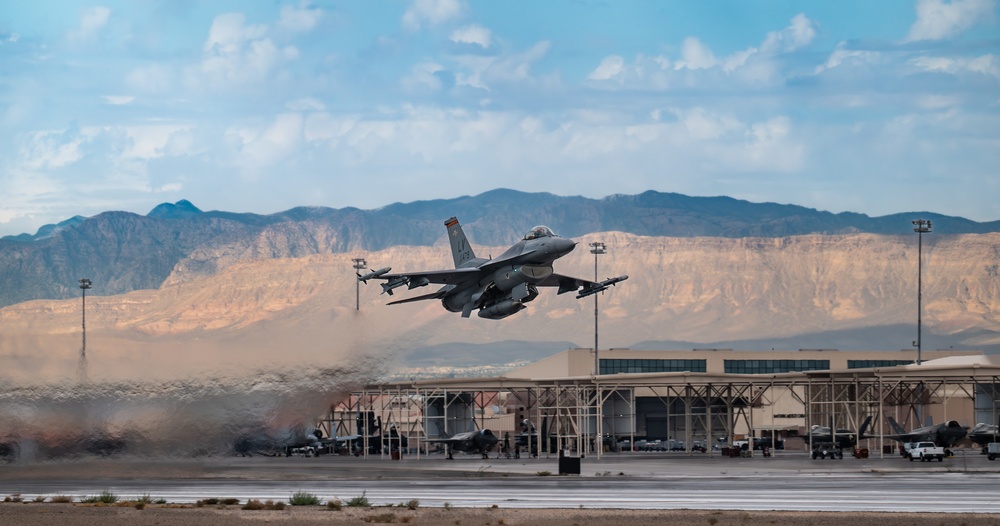 Nellis take offs and landings Sep 4, 2025