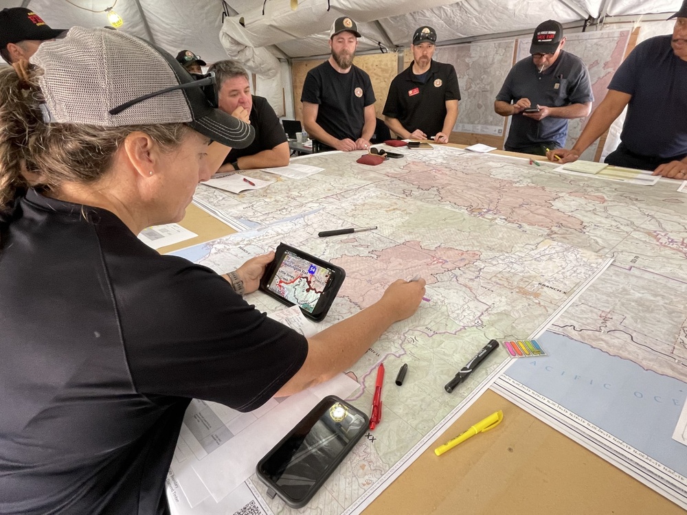 Pocket-sized Intel: Fighting Wildfire with Data