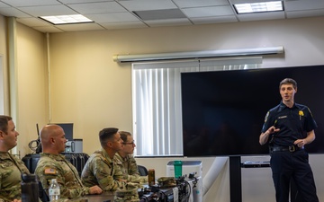 MPD Teaches De-Escalation Techniques for Service Members Supporting the D.C. Safe and Beautiful Mission