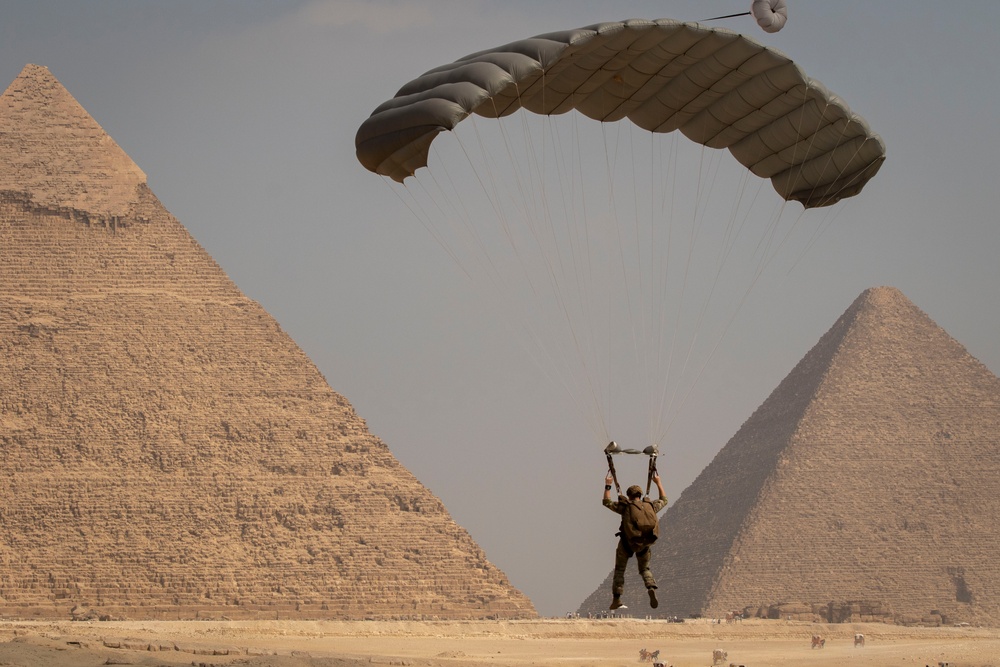 US paratroopers and partner nations jump of Giza Pyramids