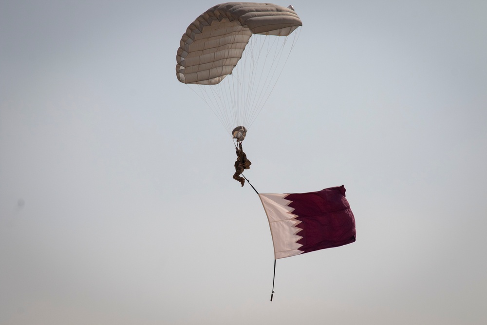 US paratroopers and partner nations jump of Giza Pyramids