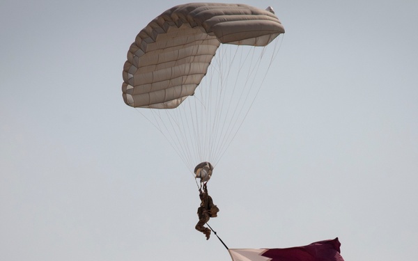 US paratroopers and partner nations jump of Giza Pyramids