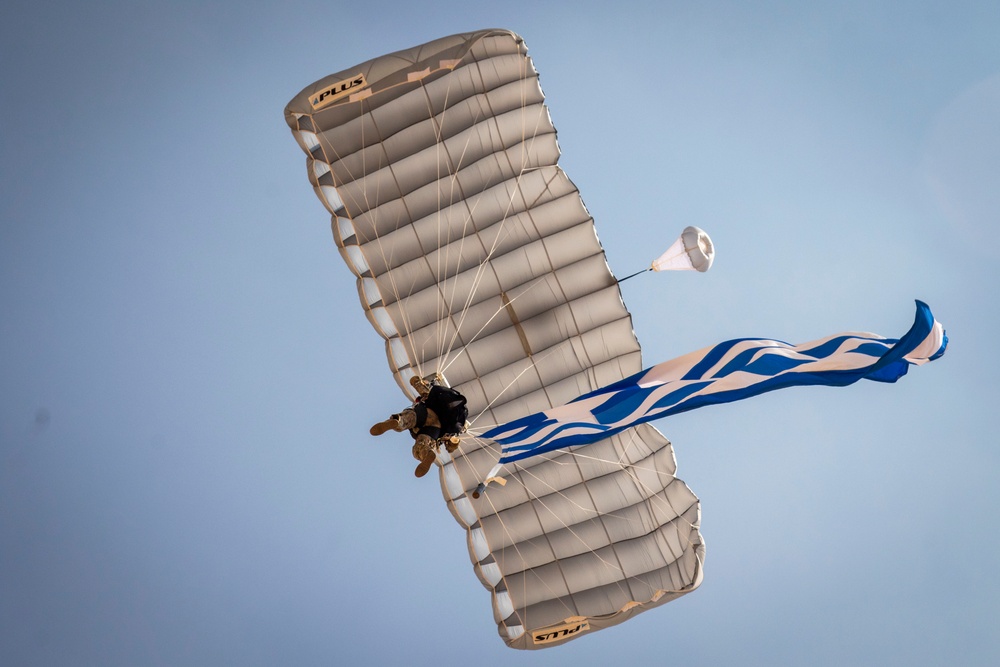 US paratroopers and partner nations jump of Giza Pyramids