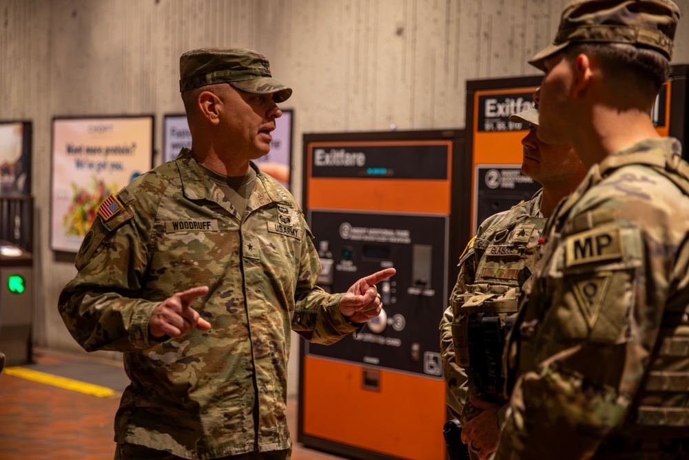 Ohio Leadership Visits Guardsmen Supporting D.C. Safe and Beautiful Task Force