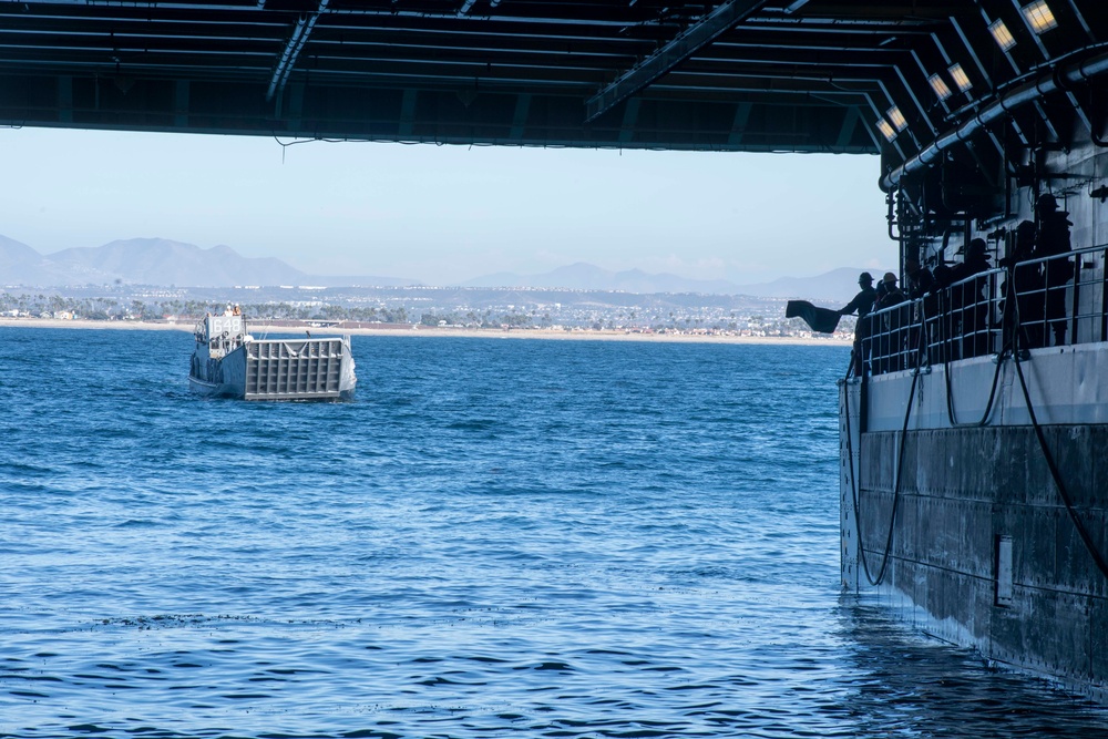 USS John P Murtha conducts well deck operations