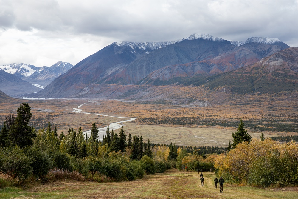 Building Military Camaraderie: U.S. and Indian Soldiers Explore The Black Rapids During Yudh Abhyas 2025 Training