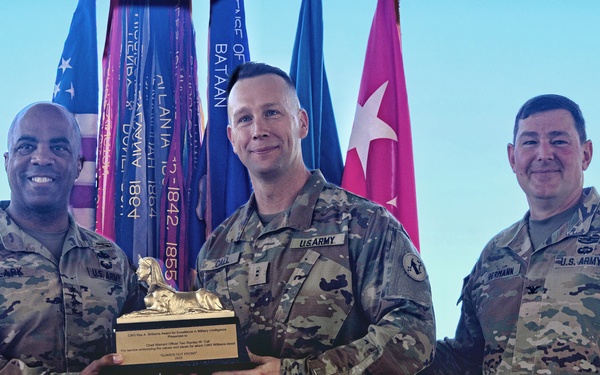 3MDTF Warrant Officer Earns Top Army Awards for Innovative Data Platform Work