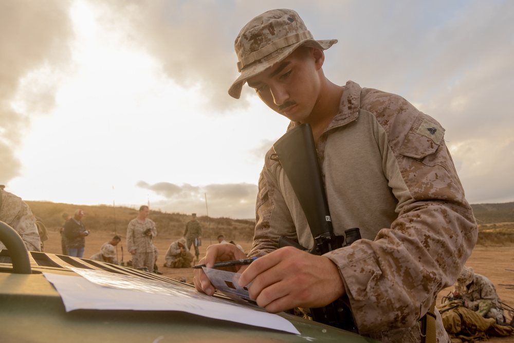 Thunderstruck: Marines compete in first-ever service-wide communications team competition
