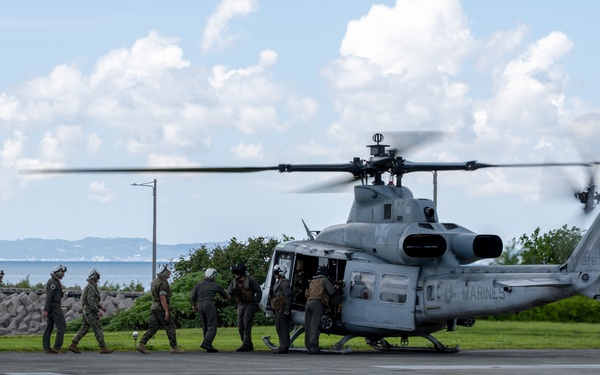 U.S. Pacific Fleet visits Commander Task Force 76