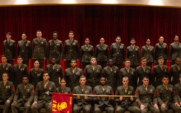3d Intelligence Battalion Marines pose for group photos