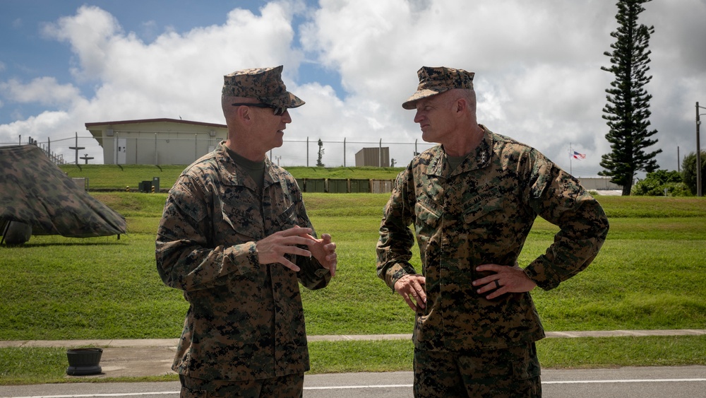 U.S. Marine commanding generals tour logistics support area during GATOREX 25.2