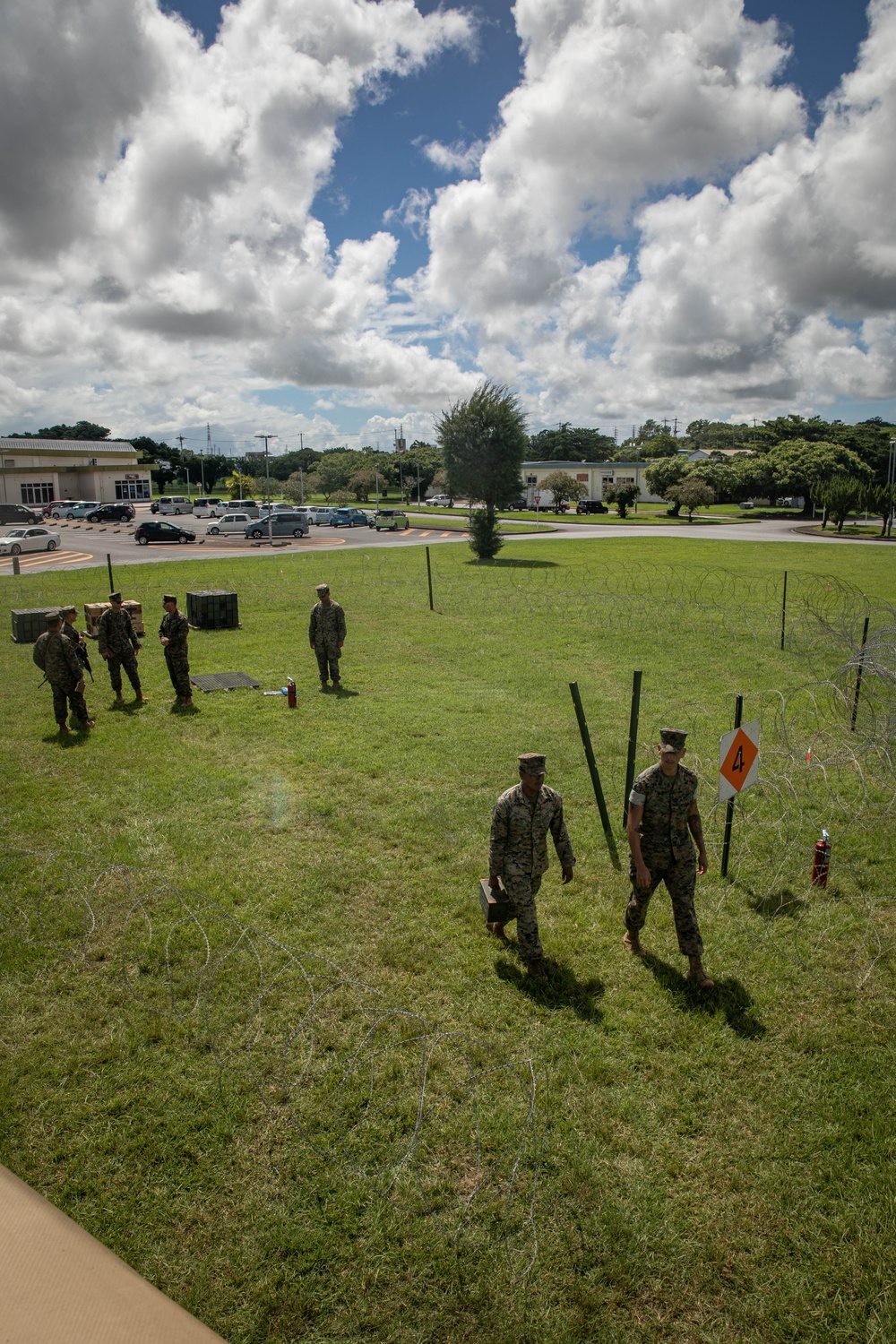 CLR-35 resupplies 3rd Recon at logistics support area during GATOREX 25.2