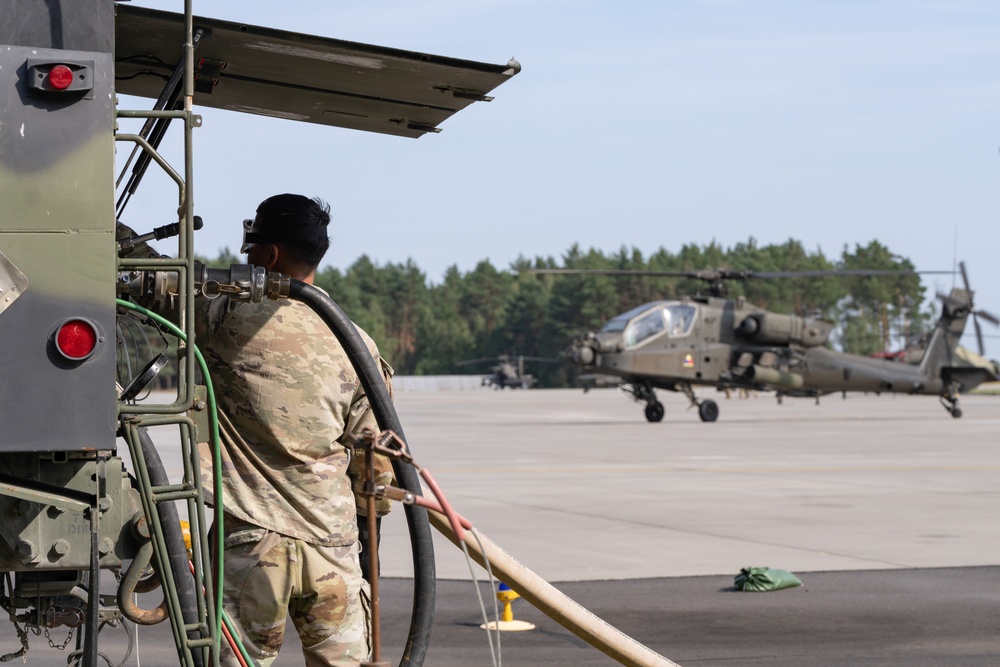 Combat Aviation and Sustainment Units Partner for Forward Refueling in Poland