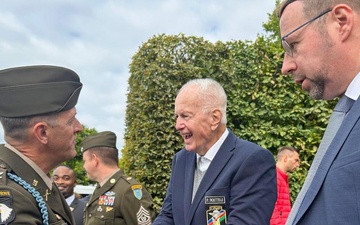 USAG Rheinland-Pfalz, City of Mannheim honor victims of 1982 Chinook Helicopter accident