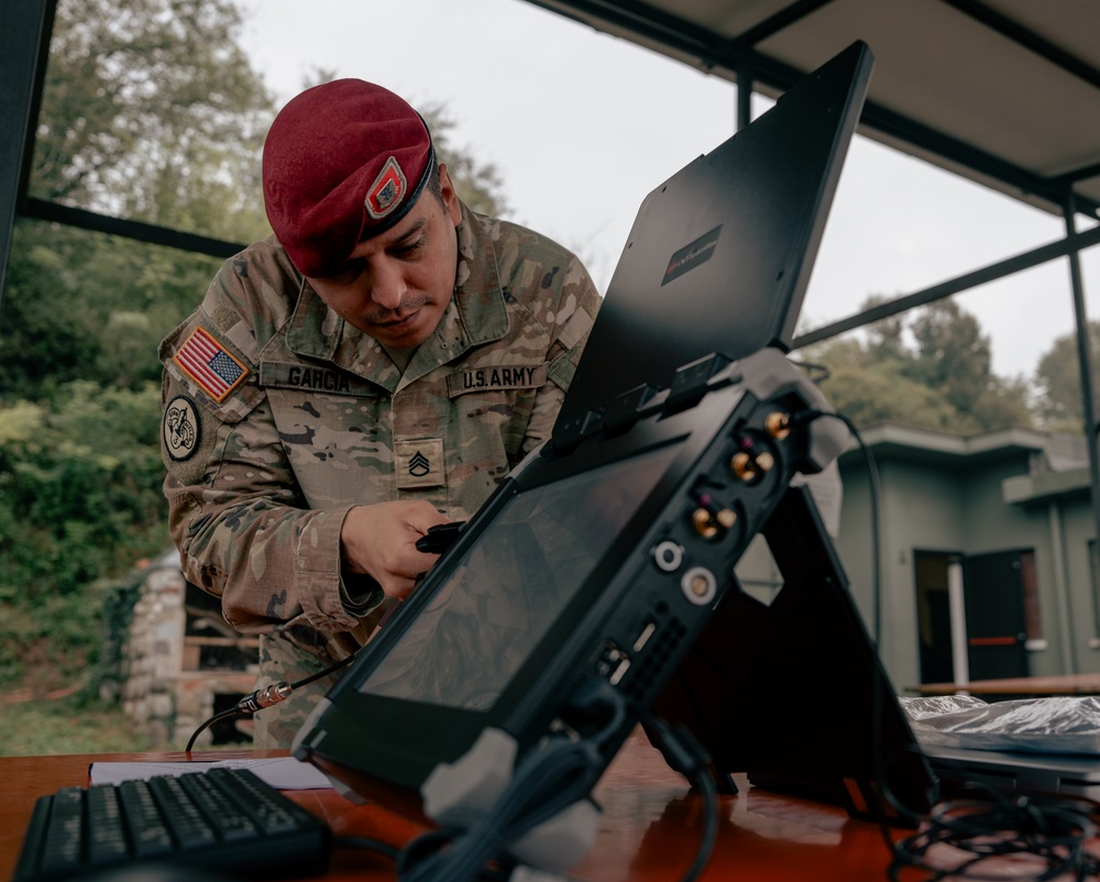 SETAF-AF, 173rd Airborne, Italian allies conduct spectrum analysis training
