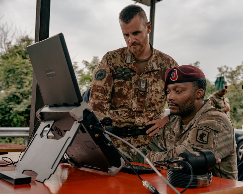 SETAF-AF, 173rd Airborne, Italian allies conduct spectrum analysis training