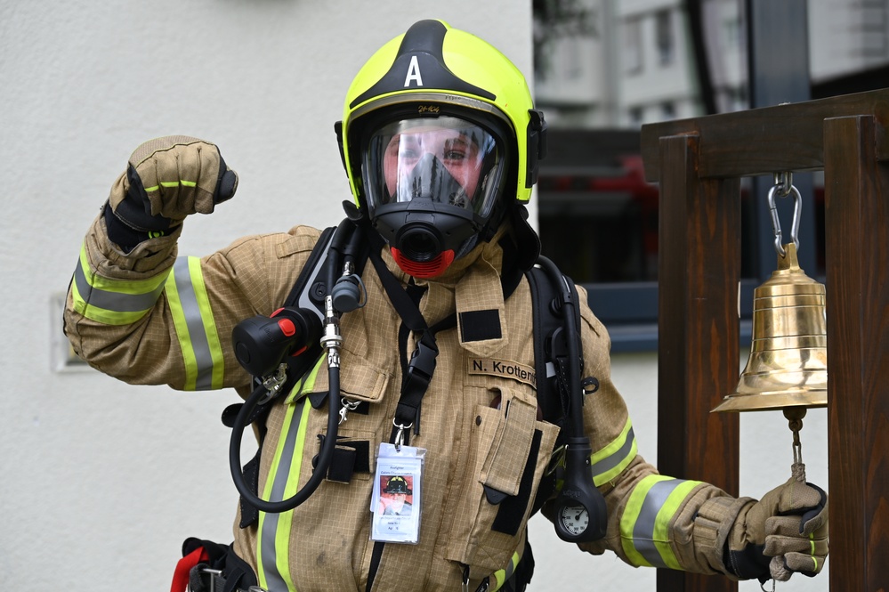 USAG Stuttgart, Host-Nation Fire Departments Honor Fallen First Responders