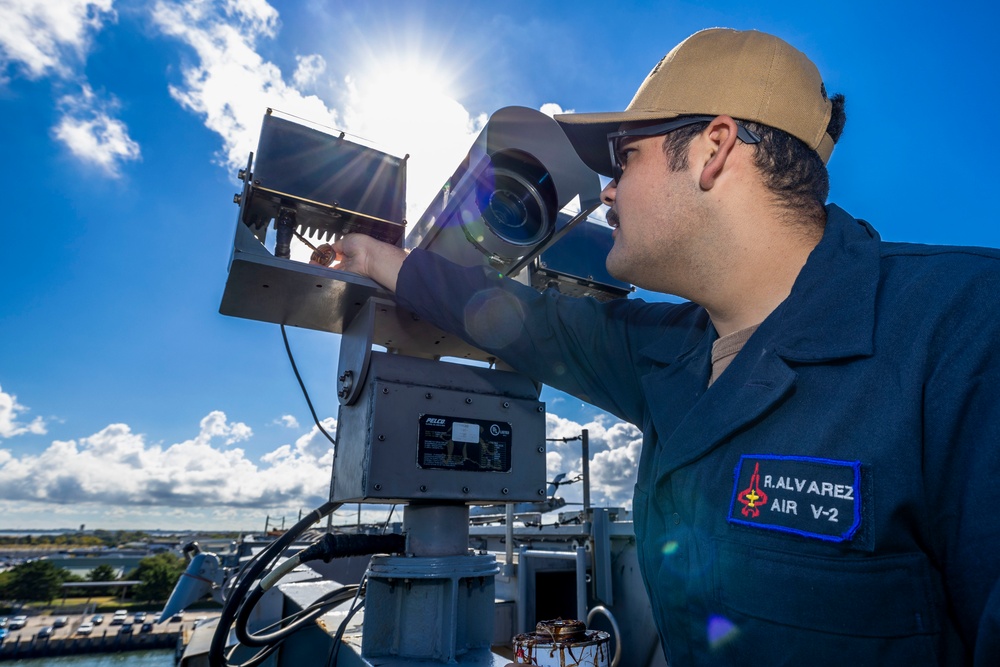 Daily Operations Aboard USS George H.W. Bush (CVN 77)