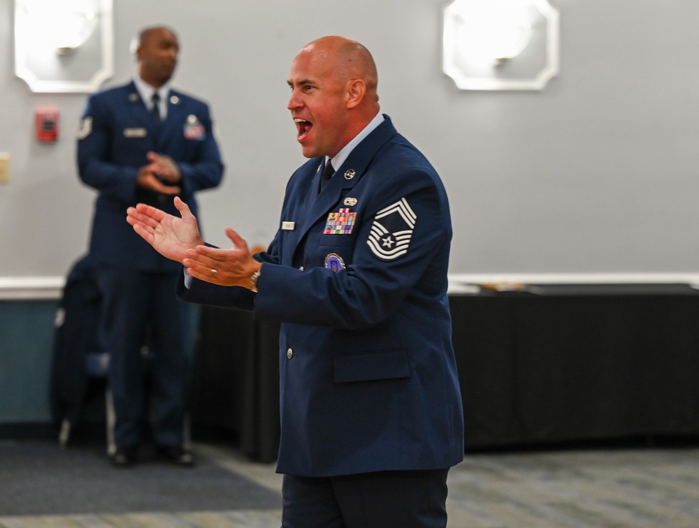 Reserve Recruiting Welcomes New Commander