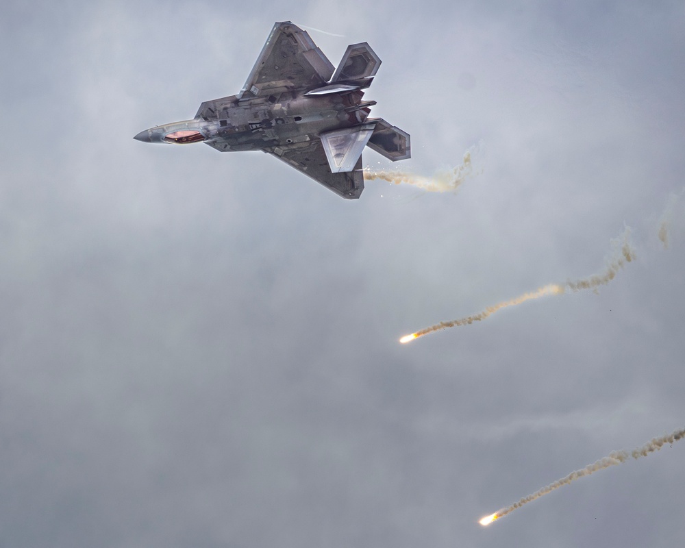 Precision, Power, and Community: F-22 Raptor Demonstration at Kaneohe Bay, Hawaii