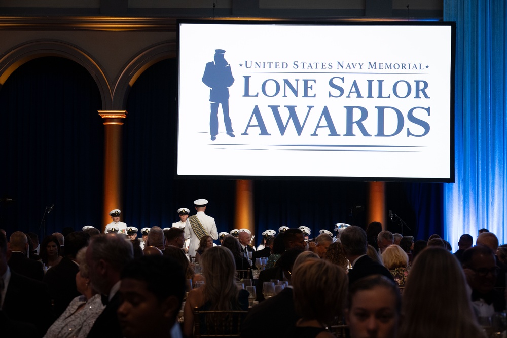 Navy Band Performs at the Lone Sailor Awards Dinner