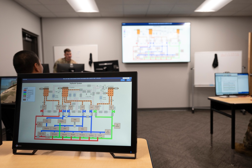 JB MDL hosts KC-46 crew chief technical training school
