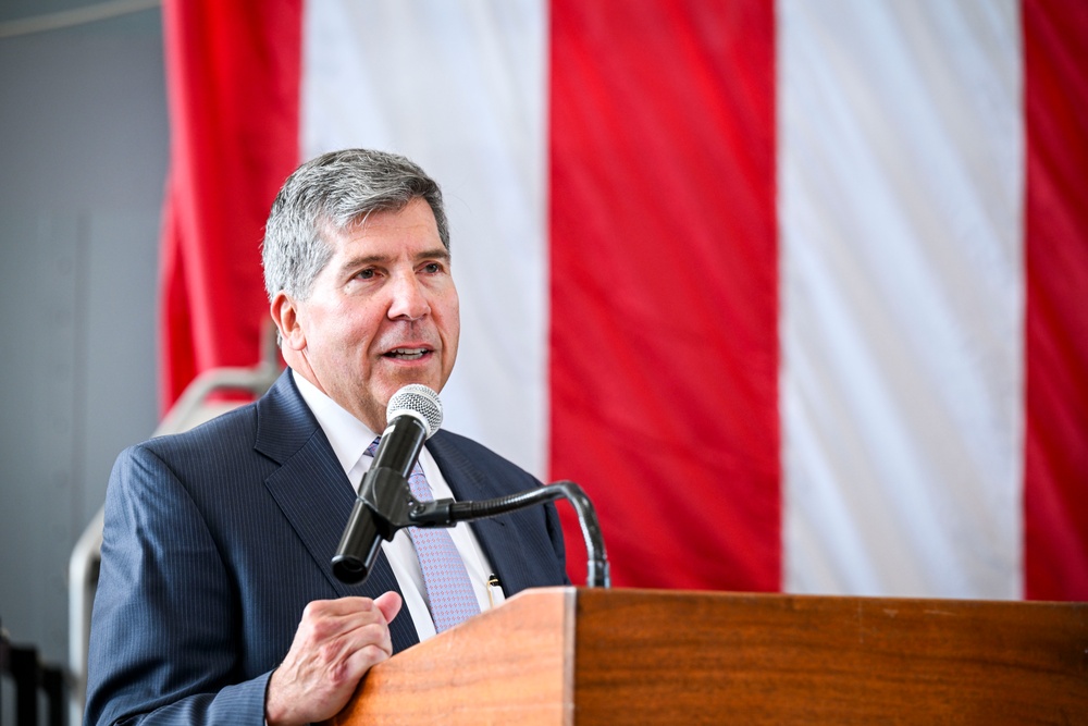 Naval Station Great Lakes Receives 13th Bingham Award