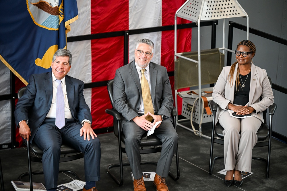 Naval Station Great Lakes Receives 13th Bingham Award