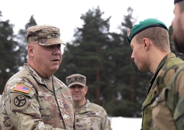 MG Ross meets with Norwegian Task Force Legio at Grafenwoehr