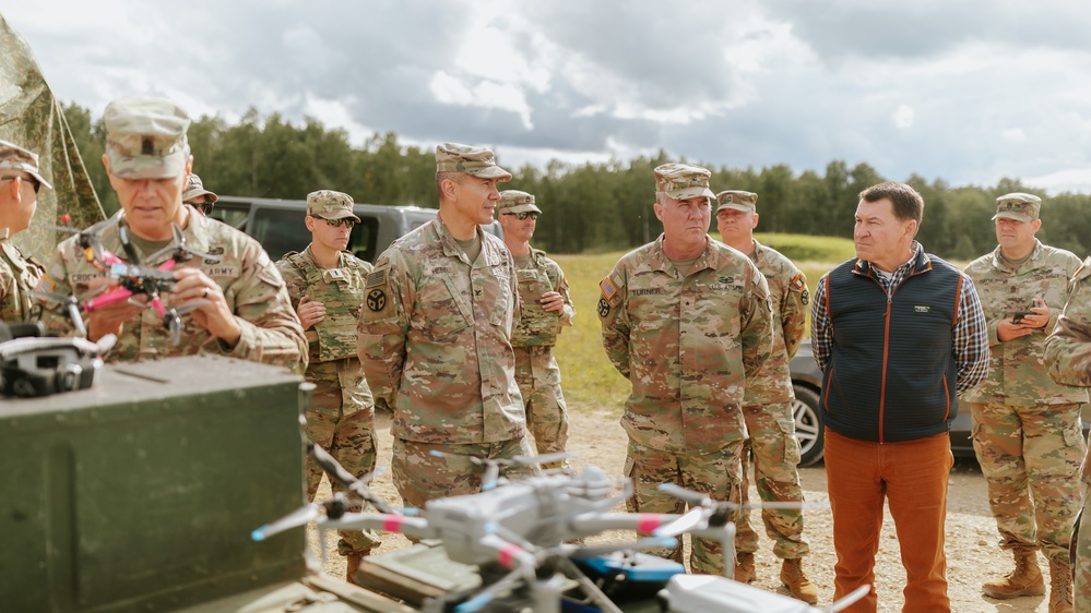 Tennessee senior leaders visit 278th ACR Task Force Saber at Grafenwoehr