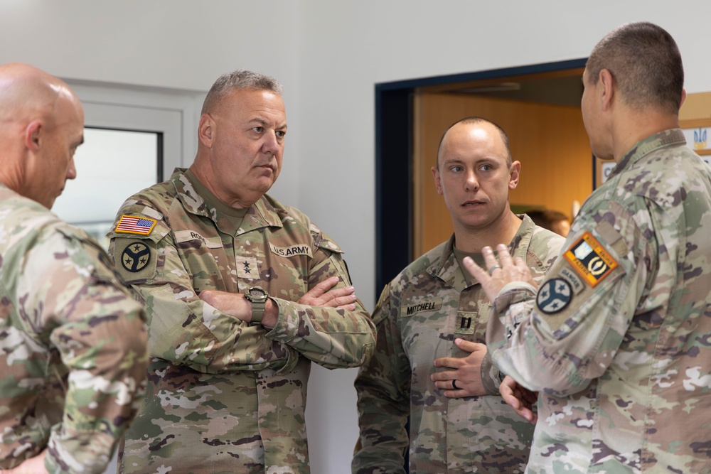 Maj. Gen. Ross visits Task Force Saber at Grafenwoehr