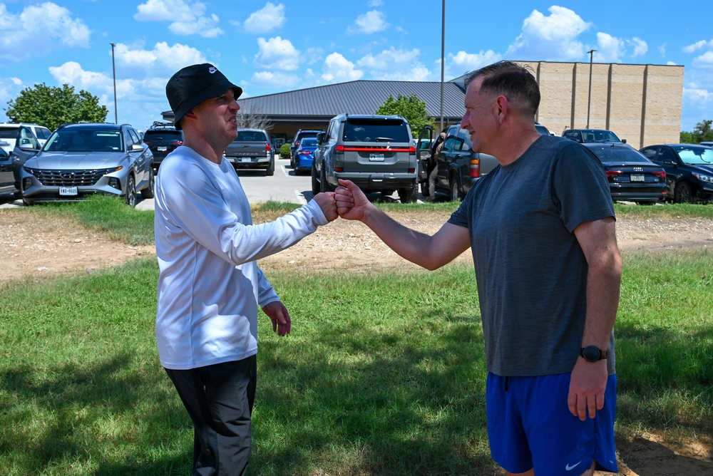 40,000 Miles for 40,000 Lives: 960th Cyberspace Wing Helms Fifth Annual Suicide Prevention Run