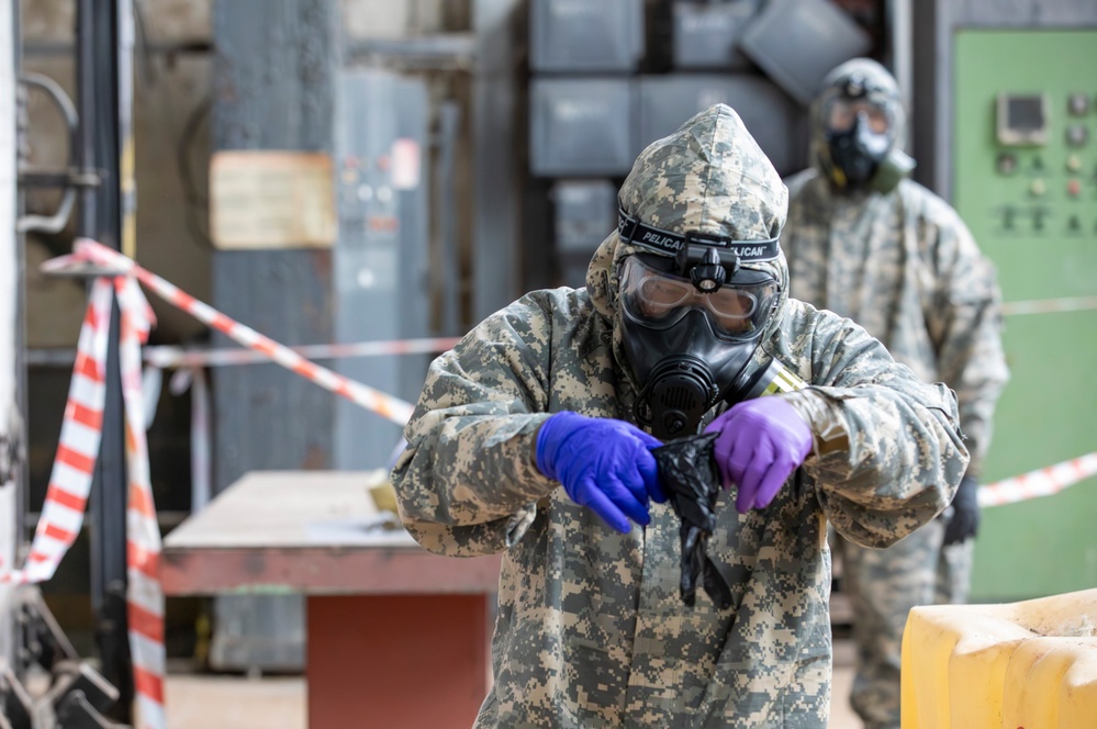 110th Chemical Battalion Conducts Live Chemical Agent Training during Toxic Valley 25