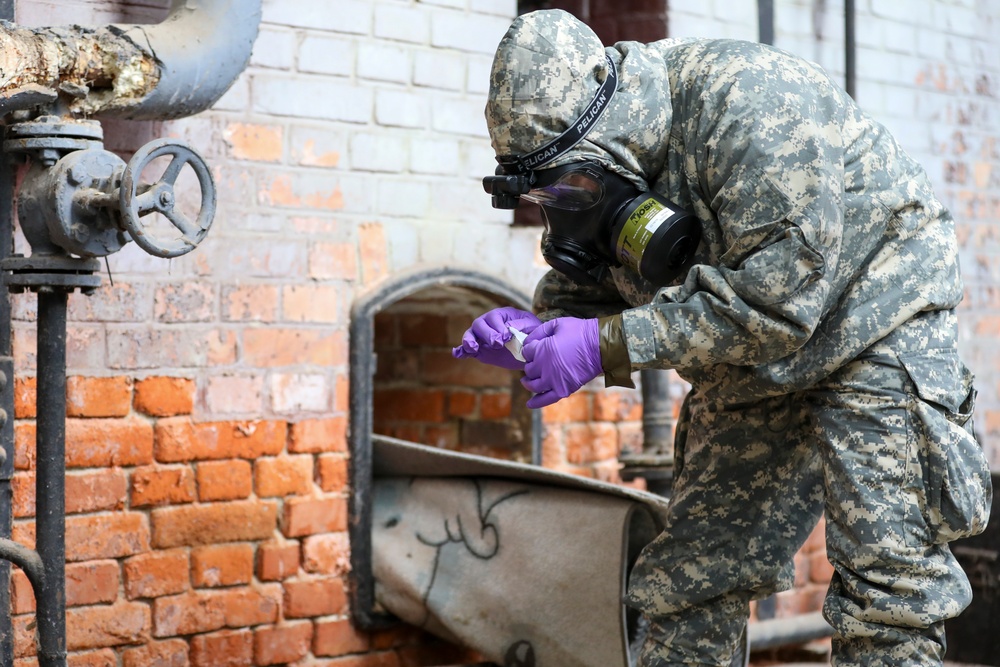 110th Chemical Battalion Conducts Live Chemical Agent Training during Toxic Valley 25