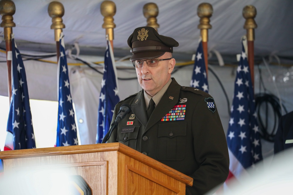 U.S. Army Reserve and FDNY Commemorate 9/11 Together