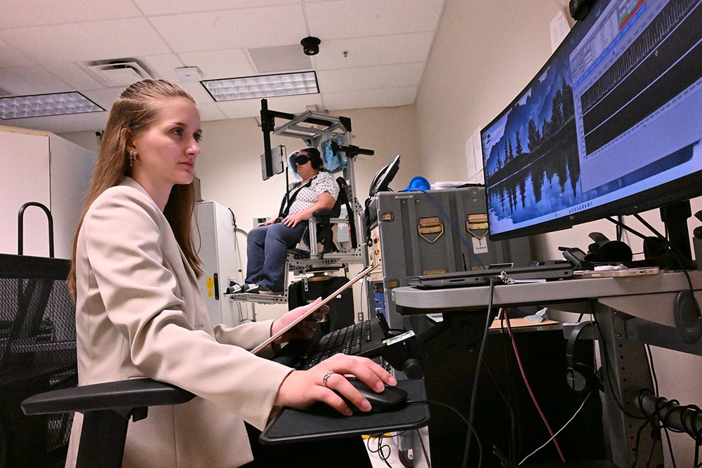 NAMRU Dayton Research Assistant Named National Finalist
