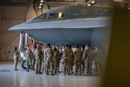 Missouri National Guard members tour B-2 Spirit during joint intel workshop