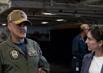 Principal Cyber Advisor Tours Makin Island
