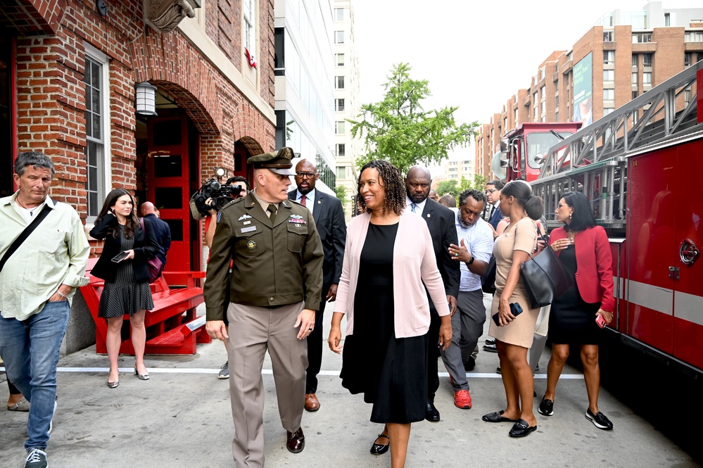 D.C. National Guard Commanding General Joins District Leaders to Commemorate 9/11 at Engine 16